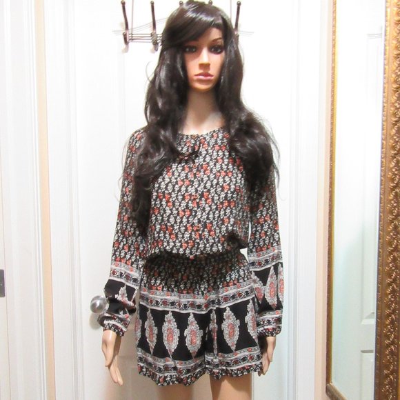 New Size Small , medium and Large  Romper - Picture 2 of 16